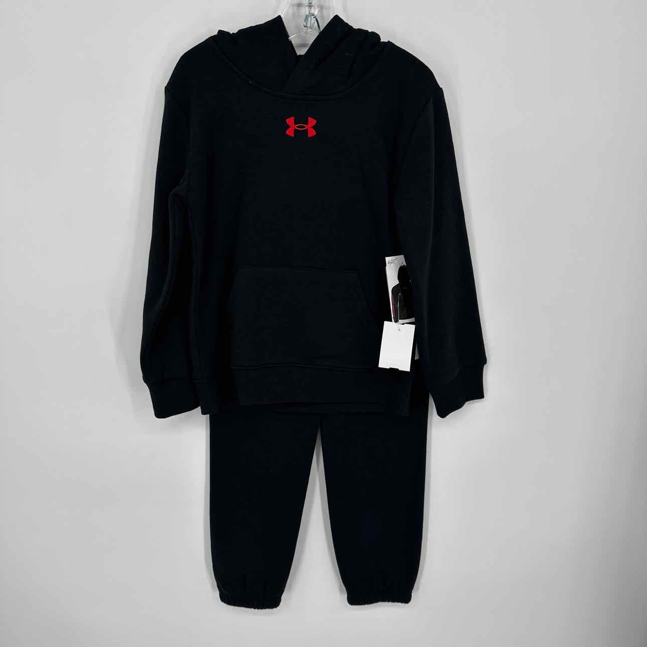 5 NEW Under Armour 2 pc ensembles