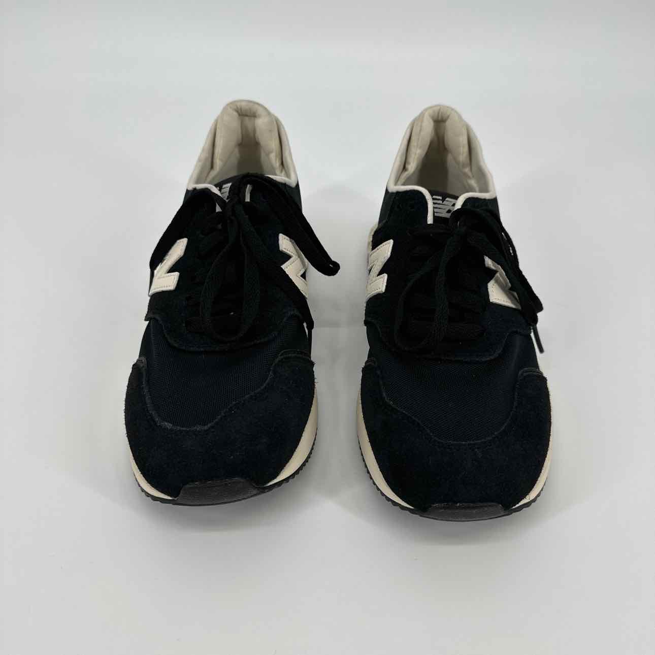 9 1/2 New Balance Sneakers