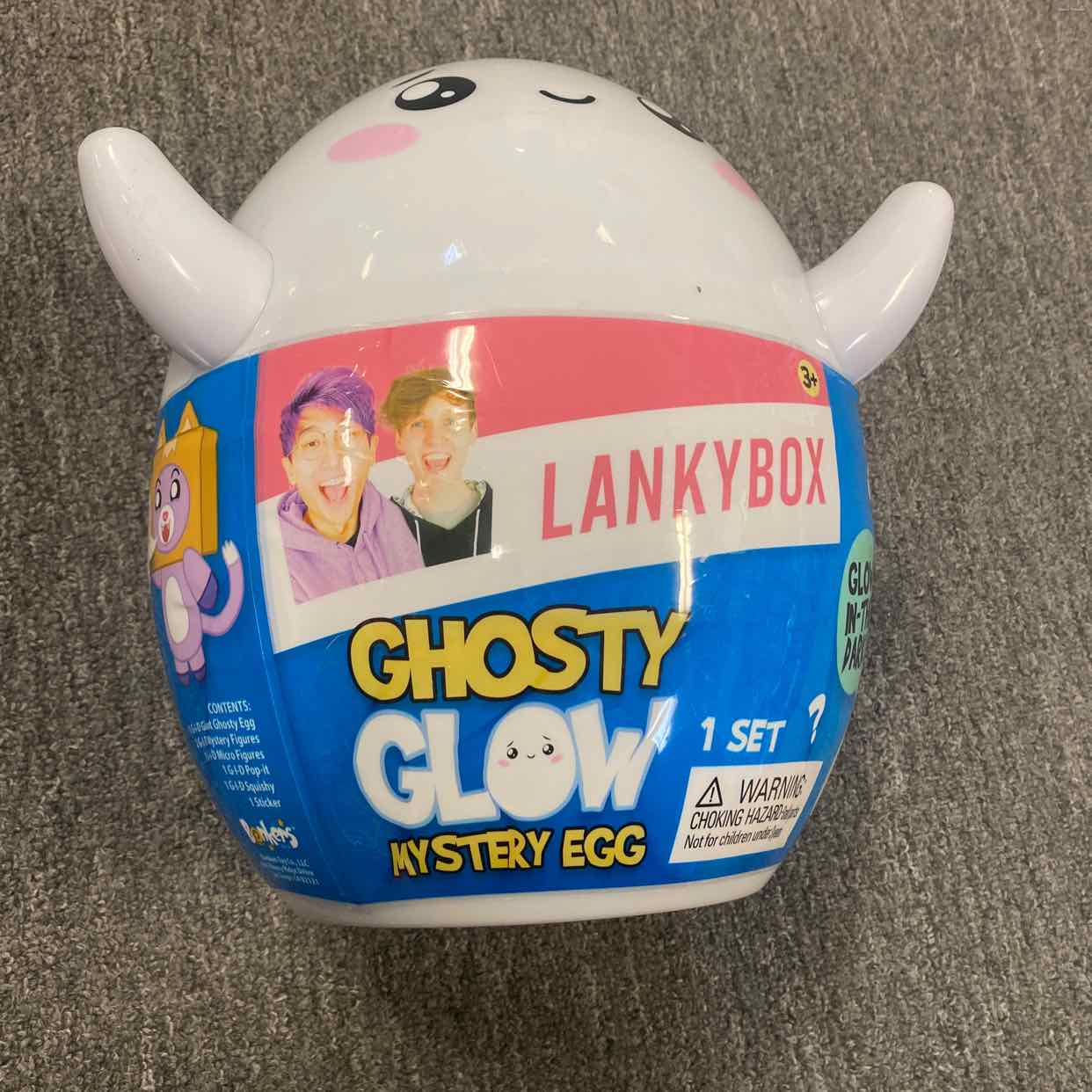 NEW Lanky Box Ghosty Glow Mystery Egg Toys