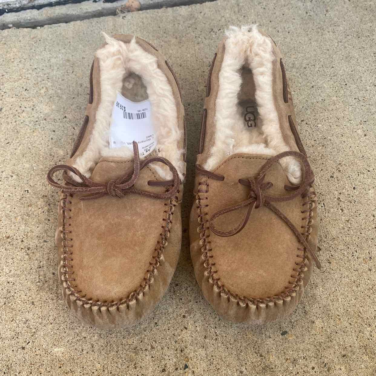 6 Ugg Moccasins